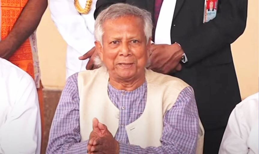 সংখ্যালঘু নয়, মানুষ-নাগরিক হিসেবে অধিকার চাইবেন: প্রধান উপদেষ্টা