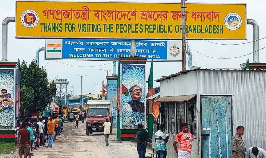 পবিত্র আশুরা উপলক্ষে বেনাপোল বন্দরে আমদানি-রপ্তানি বাণিজ্য বন্ধ