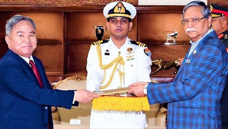 বাংলাদেশে আরও বিনিয়োগ করতে দক্ষিণ কোরিয়াকে আহ্বান রাষ্ট্রপতির