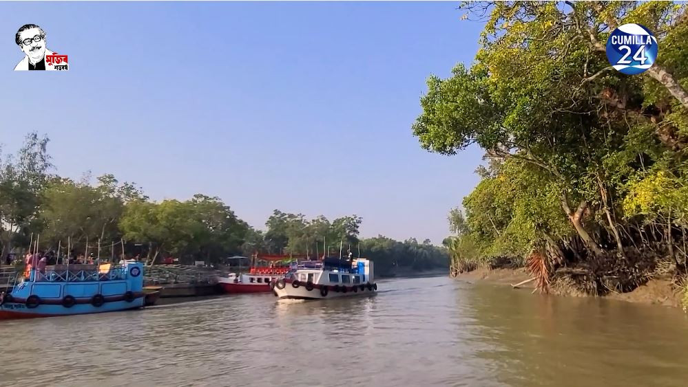 সুন্দরবনের বিশালতায় পশুর নদী